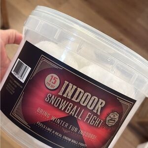 Indoor Snowball Fight Set